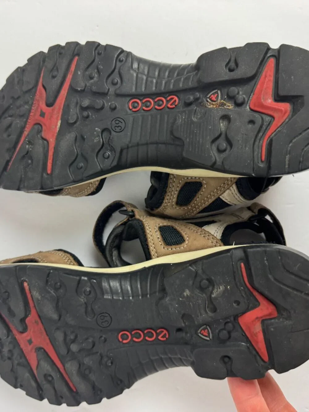 Ecco Yucatan Nubuck Leather Sport Sandals,Size 8-8.5  (EU 39)